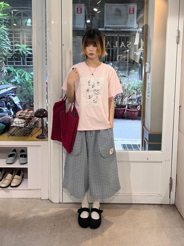 貓咪蕾絲刺繡短袖上衣 