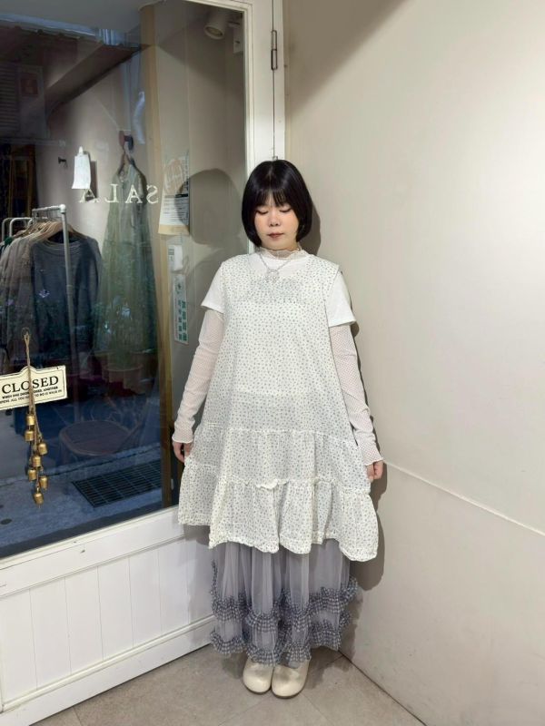 小碎花蛋糕荷葉下擺背心裙 