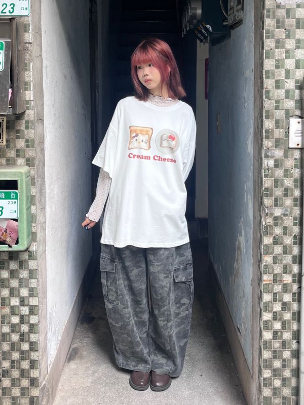 迷彩牛仔工裝口袋彎刀長褲 