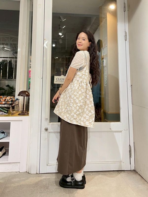 滿版立體花朵後綁帶可調節細肩小背心 