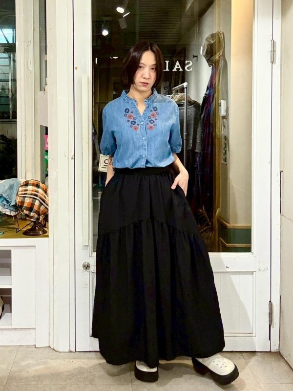 伸縮腰拼接抓皺圓裙 