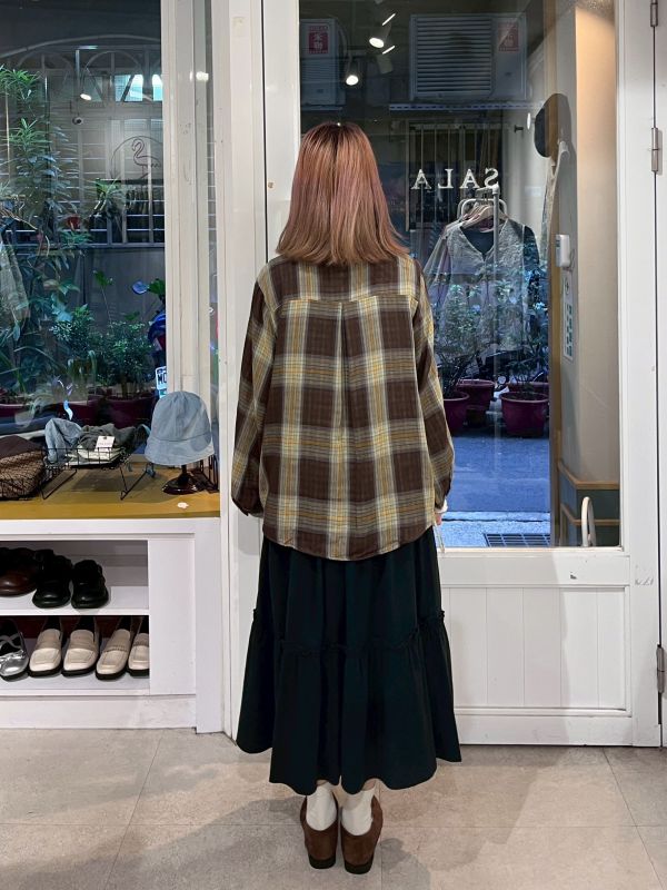 復古格紋棉麻排扣襯衫 