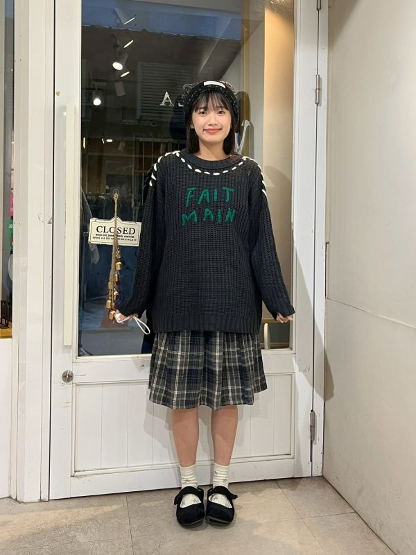 撞色立體粗毛線造型毛衣 