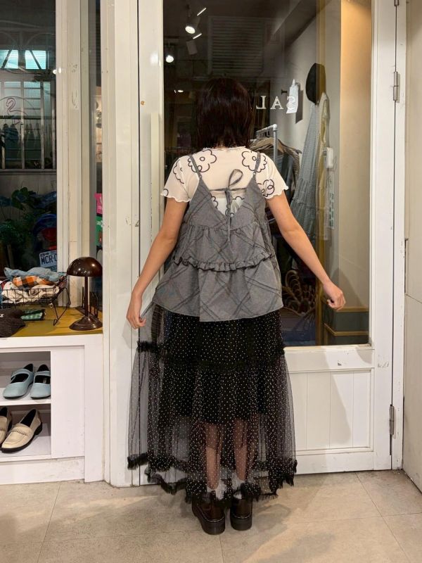 立體縫線造型背後綁帶細肩帶背心 