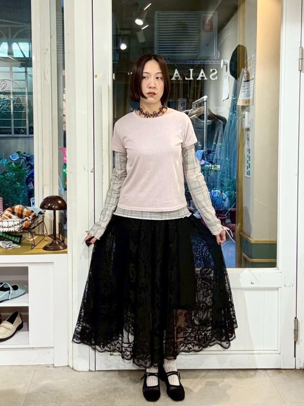 黑色傘狀蕾絲裙 