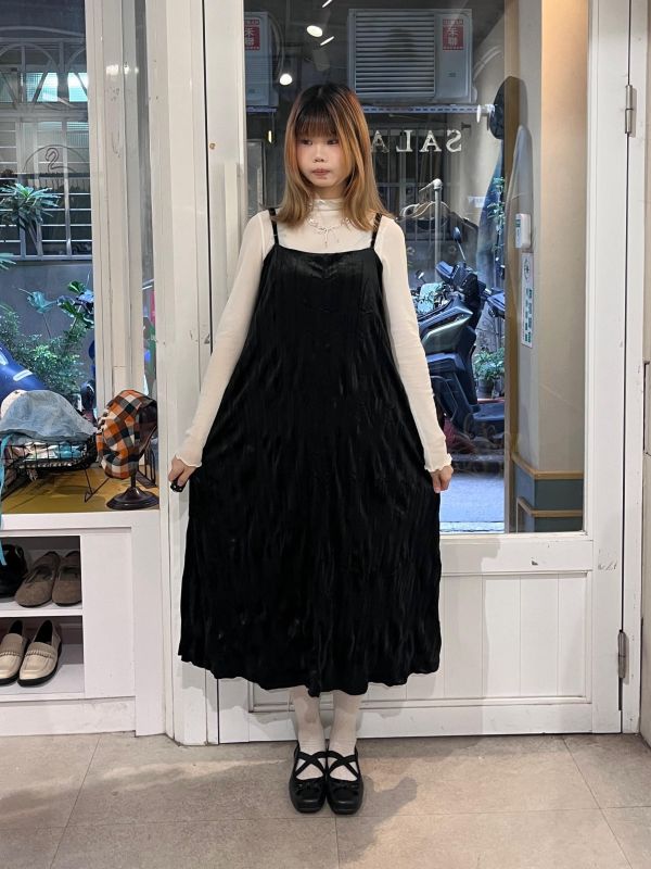 皺皺絲絨可調節吊帶長裙 