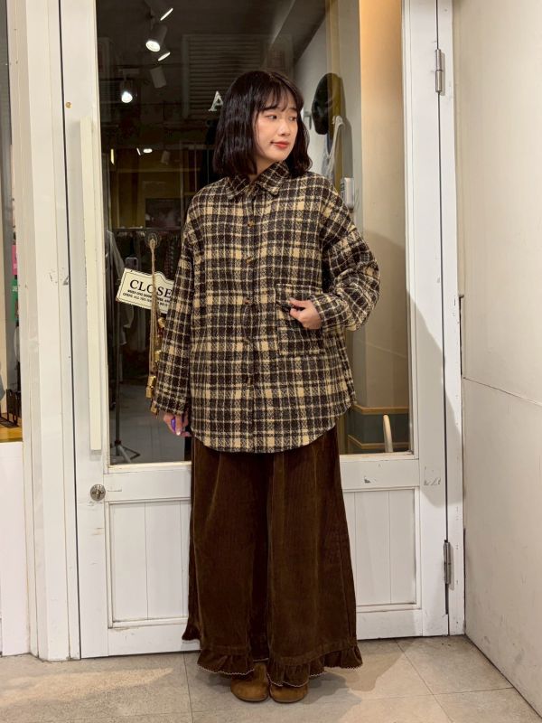 復古格紋翻蓋口袋琥珀釦絨布襯衫外套 