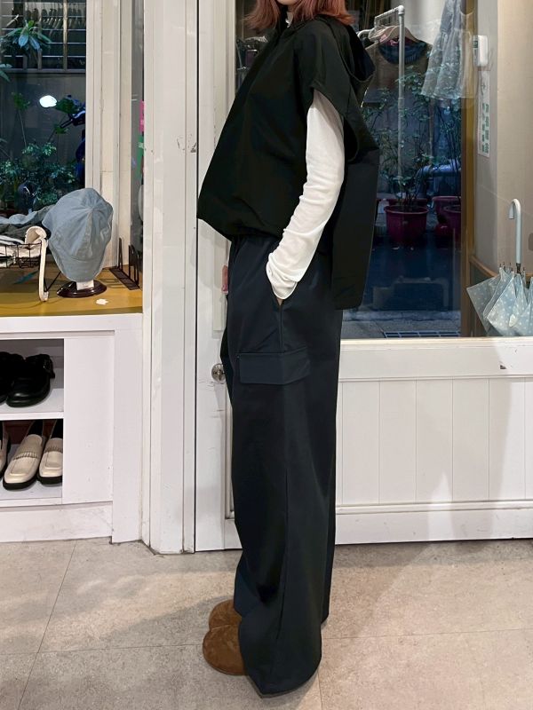 刷刷布腰帶工裝口袋直筒寬褲 