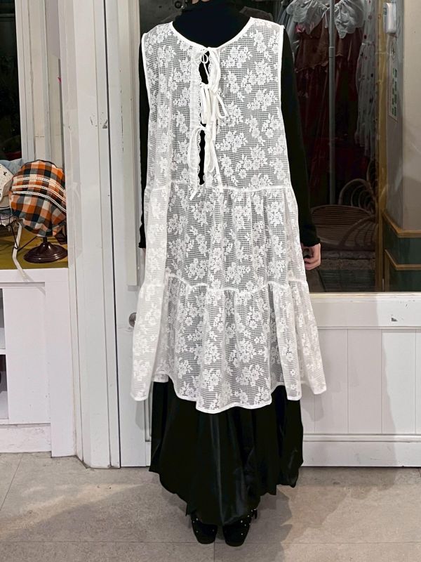 正反兩穿鏤空蕾絲綁帶長版罩衫背心 