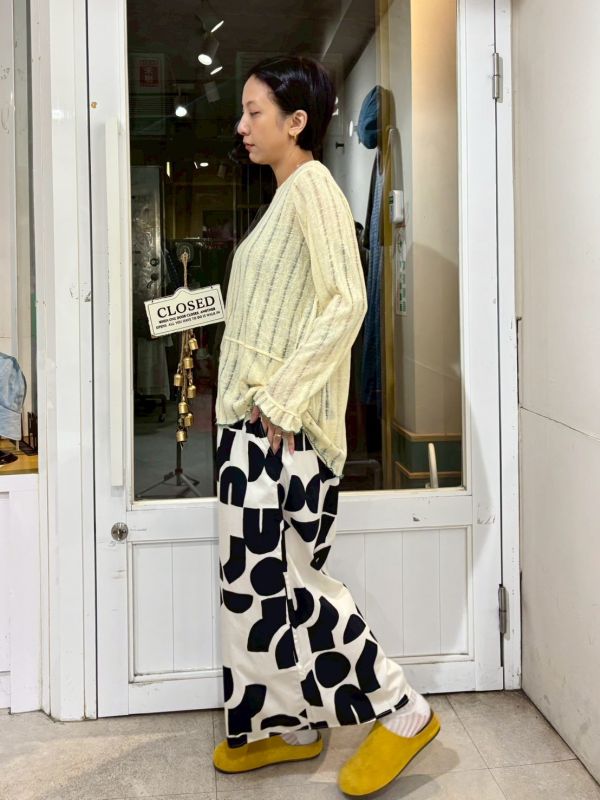 黑色滿版粗體色塊九分寬褲 