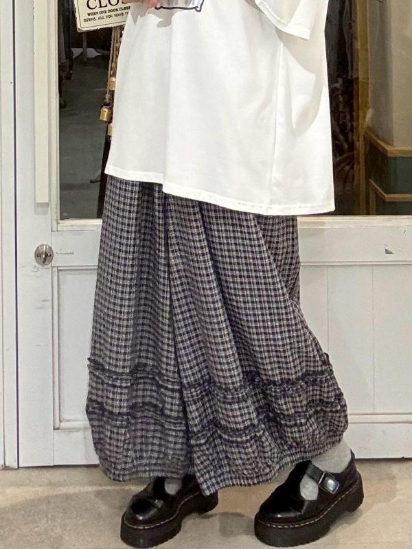 褲腳木耳細格紋花苞褲 