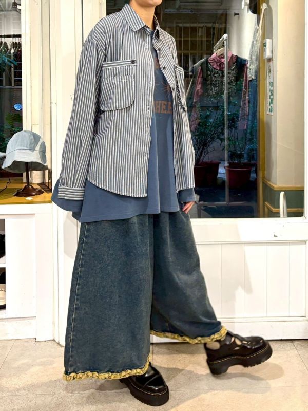 藍色條紋立體口袋襯衫 