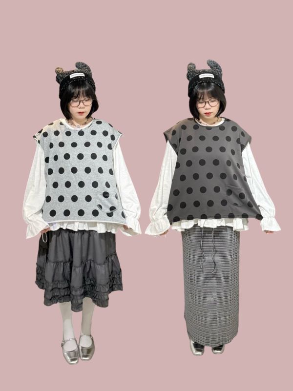 大圓點小口袋後布標背心 