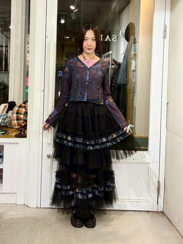 雲彩圖騰短版微透膚罩衫小外套 