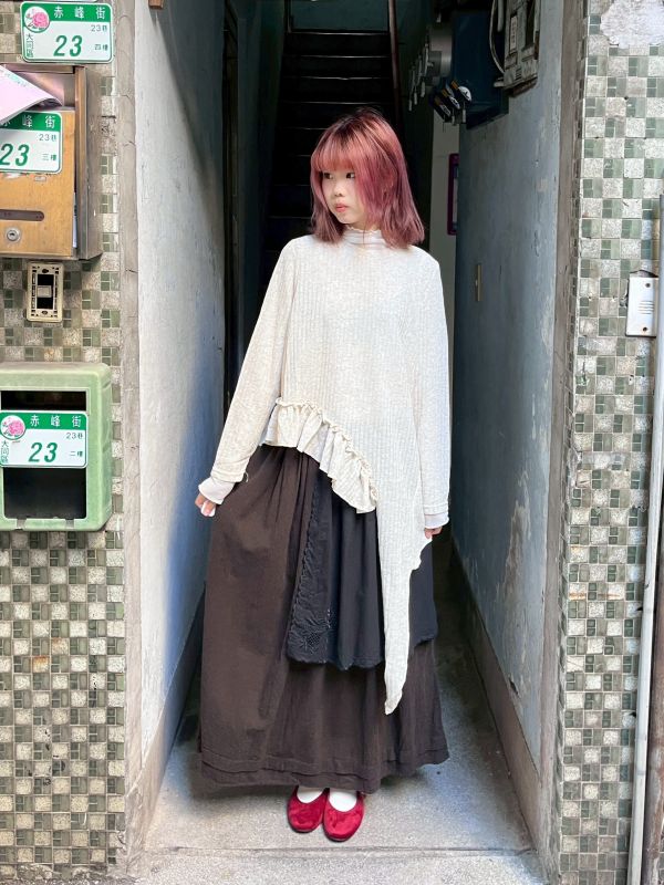 拼布蕾絲層次傘擺長裙 