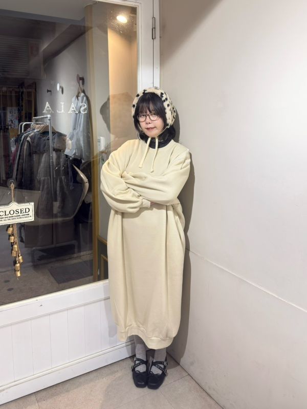 棉質加絨寬鬆繭型長洋裝 