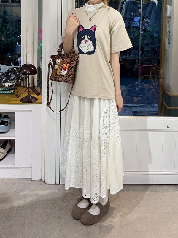 貓咪拼布刺繡短袖上衣 