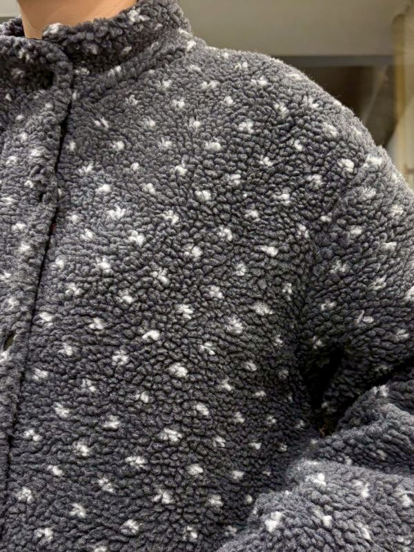 絨毛白點灰外套 