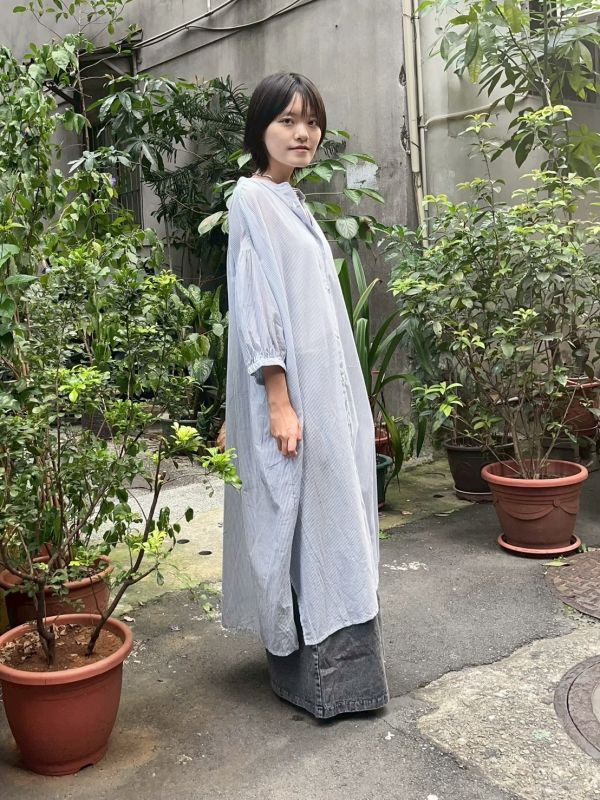 微透亨利領排扣七分袖雙口袋條紋襯衫洋 