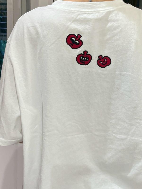 蘋果刺繡短袖Tee 