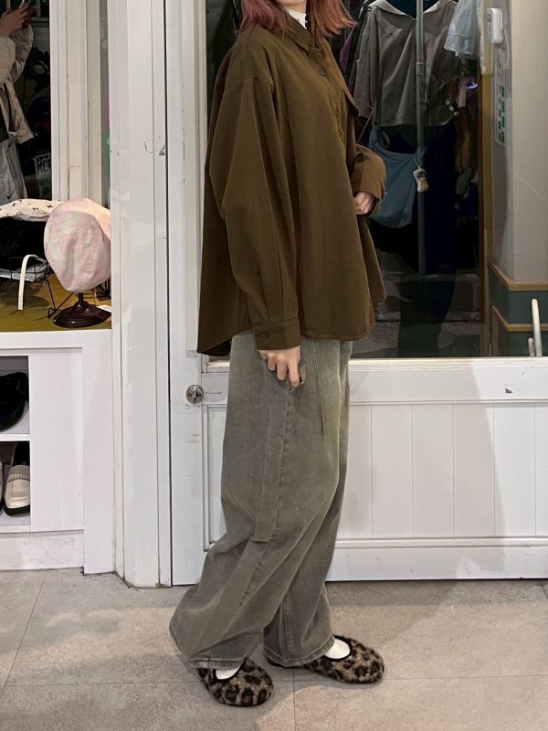 翻領排扣口袋襯衫 