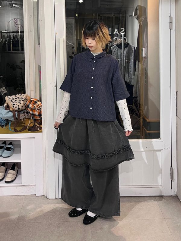 花邊裙簾拼接水洗牛仔寬褲 