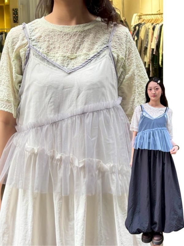 花邊斜切透紗吊帶背心 