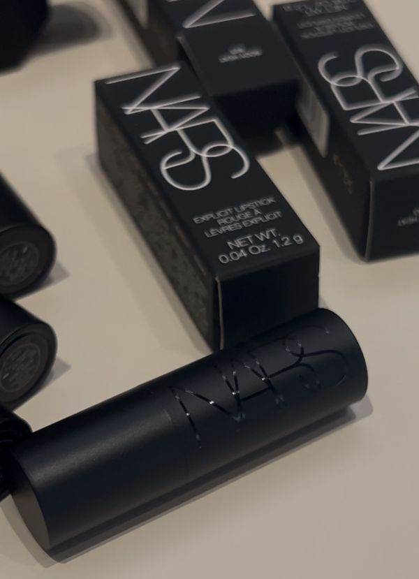 【NARS】迷你奢慾緞光唇膏 #803茶棕 BODYHEAT 