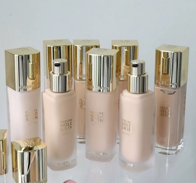 【Guerlain嬌蘭】24K純金持久無瑕粉底 35ml(多色可選) 