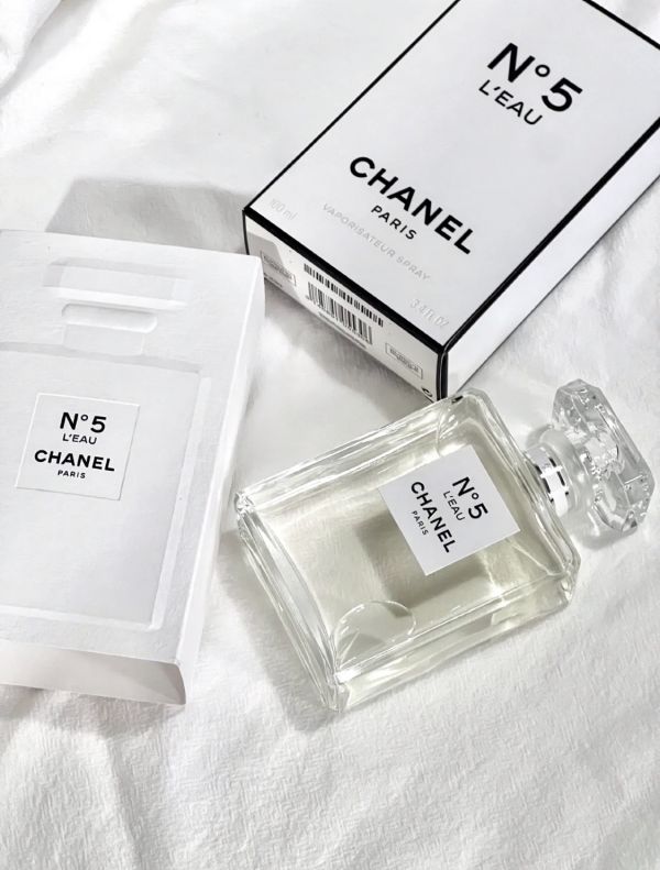 【CHANEL 香奈兒】N°5 L'EAU清新晨露淡香水 50ml/100ml 