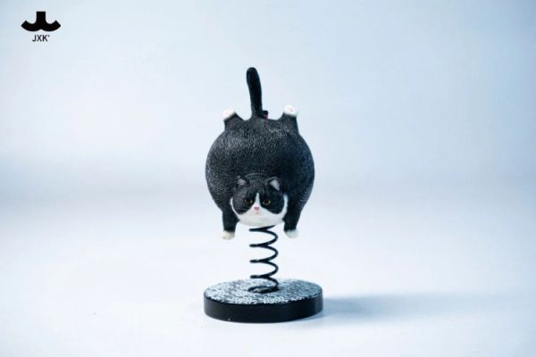 (預購) JXK JXK324 動物公仔 球貓 A 奶牛貓 20251223 JXK JXK324 動物公仔 球貓 A 奶牛貓