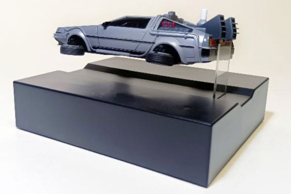 (預購) NoelCorporation 1/43 漂浮模型 回到未來2 時間機器 PVC完成品 20251225 NoelCorporation 1/43 漂浮模型 回到未來2 時間機器 PVC完成品