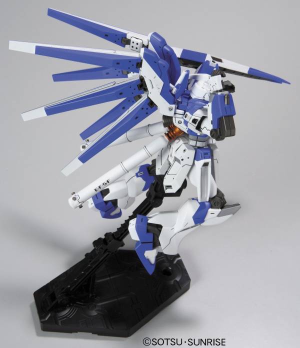 BANDAI 1/144 HGUC 095 HI NU 鋼彈 HI ν鋼彈 機動戰士鋼彈 逆襲的夏亞 組裝模型 