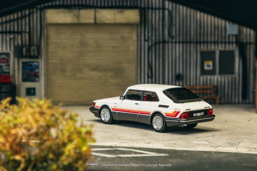 TARMAC WORKS 1/64 紳寶 Saab 900 Turbo White T64G-056-WH TARMAC WORKS 1/64 紳寶 Saab 900 Turbo White T64G-056-WH