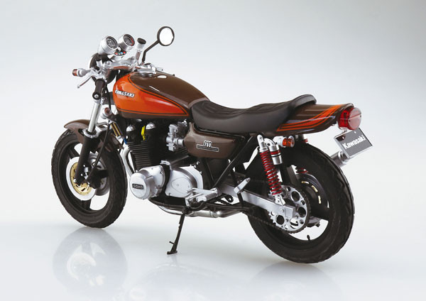 AOSHIMA 青島 1/12 機車 #46 川崎 Kawasaki Z2 750RS '73 定制 組裝模型 AOSHIMA 青島 1/12 機車 #46 川崎 Kawasaki Z2 750RS '73 定制 組裝模型
