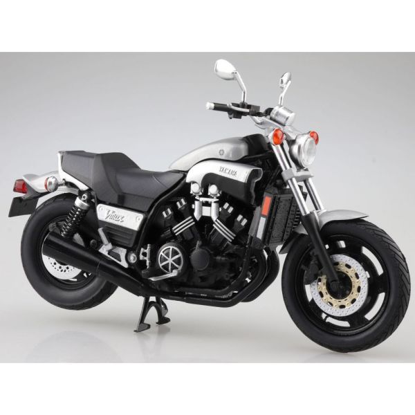 AOSHIMA 青島 1/12 機車 山葉 YAMAHA  V-MAX 新銀灰 已塗裝完成品 AOSHIMA 青島 1/12 機車 山葉 YAMAHA  V-MAX 新銀灰 已塗裝完成品