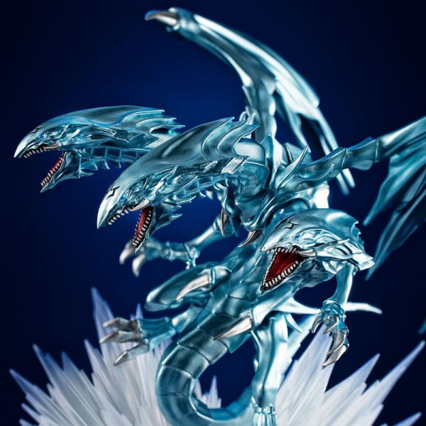MegaHouse MONSTERS CHRONICLE 遊戲王 青眼究極龍 MegaHouse MONSTERS CHRONICLE 遊戲王 青眼究極龍