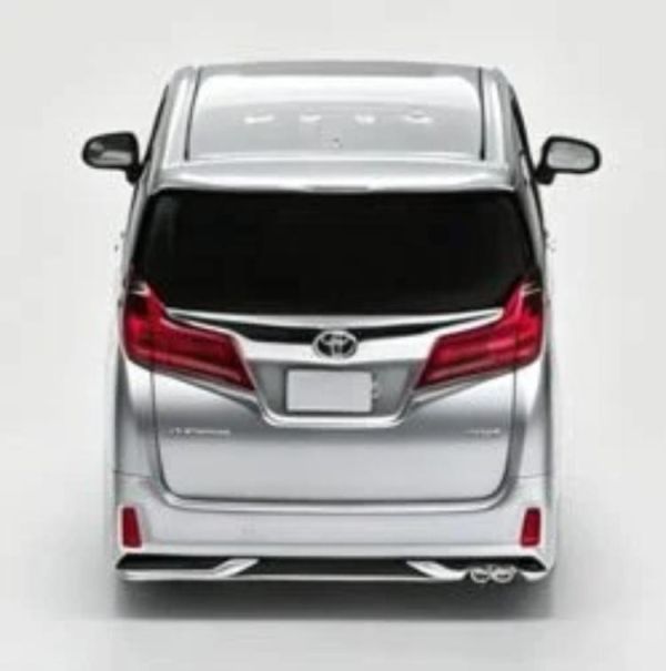 (預購) ModelModel 1/64 豐田 Toyota Alphard customized Version Liquid Metallic Silver MM64-Alphard-004 20260811 ModelModel 1/64 豐田 Toyota Alphard customized Version Liquid Metallic Silver MM64-Alphard-004