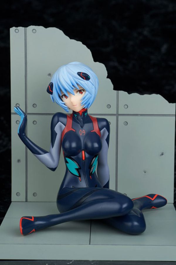 BellFine 1/7 新世紀福音戰士 綾波零 作戰服ver. 新劇場版色 PVC完成品 BellFine 1/7 新世紀福音戰士 綾波零 作戰服ver. 新劇場版色 PVC完成品