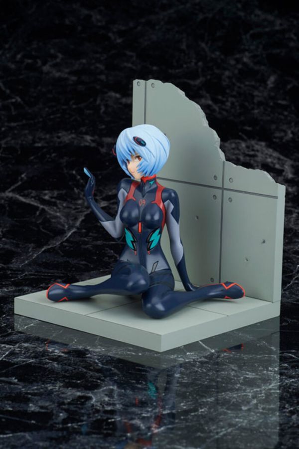 BellFine 1/7 新世紀福音戰士 綾波零 作戰服ver. 新劇場版色 PVC完成品 BellFine 1/7 新世紀福音戰士 綾波零 作戰服ver. 新劇場版色 PVC完成品