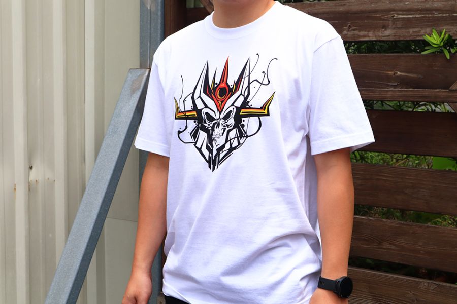 NEXTee 翻轉模玩系列 Metal Demon G.M. 短袖T恤 白色＆黑色 NEXTee 翻轉模玩系列 Metal Demon G.M. 短袖T恤 白色＆黑色