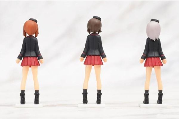 (預購) PLATZ 1/35 GPFC-2 少女與戰車 黑森峰 靜態完成品 20260514 PLATZ 1/35 GPFC-2 少女與戰車 黑森峰 靜態完成品
