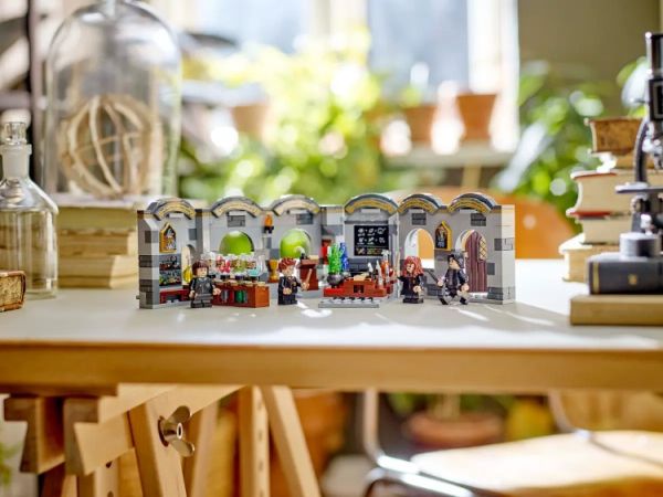 LEGO 樂高 76431 哈利波特 霍格華茲城堡 魔藥課 LEGO 樂高 76431 哈利波特 霍格華茲城堡 魔藥課