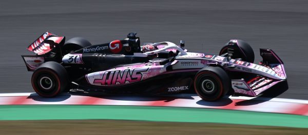 SPARK 1/64 哈斯F1車隊 Haas VF-25 No.31 MoneyGram Haas F1 Team Japanese GP 2025 Esteban Ocon SPARK 1/64 哈斯F1車隊 Haas VF-25 No.31 MoneyGram Haas F1 Team Japanese GP 2025 Esteban Ocon