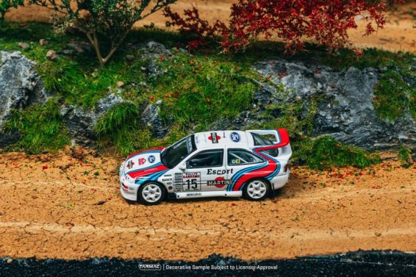 (預購) TARMAC WORKS 1/64 福特 Ford Escort RS Cosworth WRC Rallye Sanremo 1994 T64-081-94RS15 (預購) TARMAC WORKS 1/64 福特 Ford Escort RS Cosworth WRC Rallye Sanremo 1994 T64-081-94RS15