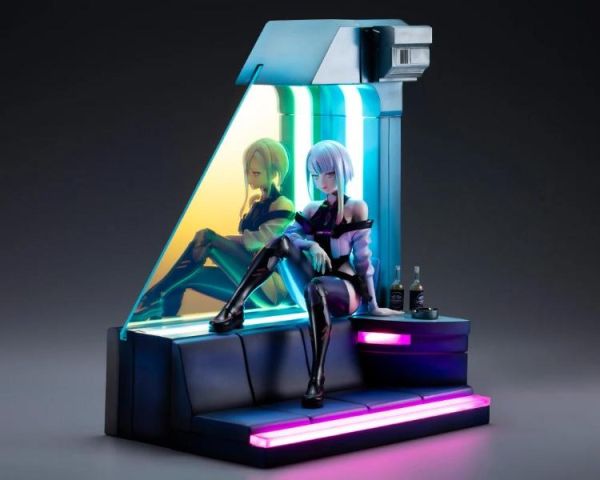 (預購) KOTOBUKIYA 1/7 電馭叛客：邊緣行者 露西 附 LED展示台 不可動完成品 20260813 KOTOBUKIYA 1/7 電馭叛客：邊緣行者 露西 附 LED展示台 不可動完成品