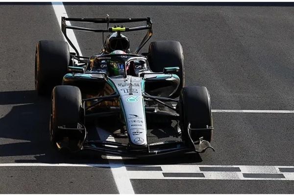 (預購) SPARK 1/43 賓士 Mercedes-AMG Petronas Formula 1 Team W17 No.12 Winner Italian GP 2026 S9329 20261019 SPARK 1/43 賓士 Mercedes-AMG Petronas Formula 1 Team W17 No.12 Winner Italian GP 2026 S9329