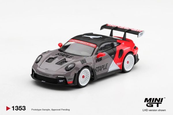 (預購) [吊卡版] [盒裝版] MINIGT 1/64 保時捷 Porsche 911 GT3 RS STAPLE x INOZETEK 分別販售 20261022 [吊卡版] [盒裝版] MINIGT 1/64 保時捷 Porsche 911 GT3 RS STAPLE x INOZETEK 分別販售