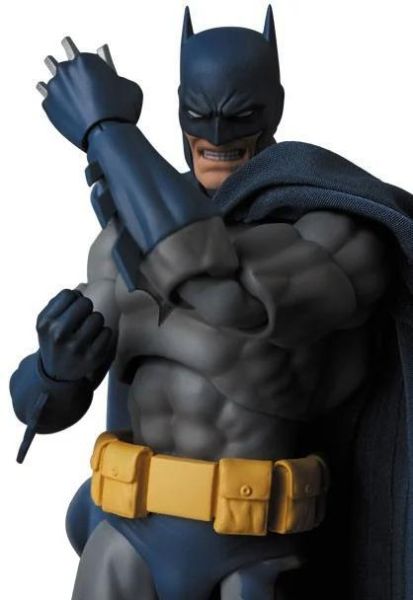 (預購) Medicom Toy MAFEX 蝙蝠俠 HUSH 可動完成品 20260414 Medicom Toy MAFEX 蝙蝠俠 HUSH 可動完成品