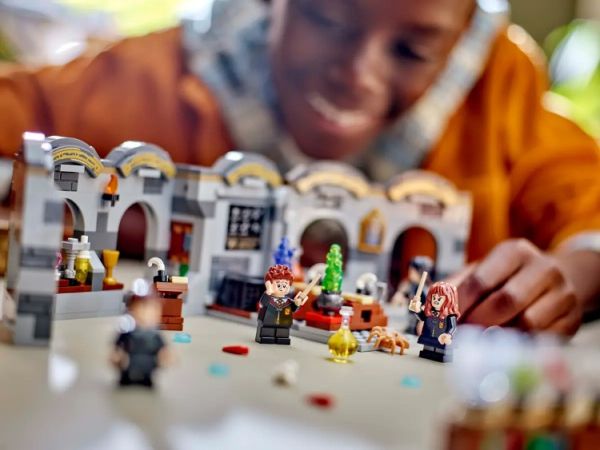 LEGO 樂高 76431 哈利波特 霍格華茲城堡 魔藥課 LEGO 樂高 76431 哈利波特 霍格華茲城堡 魔藥課